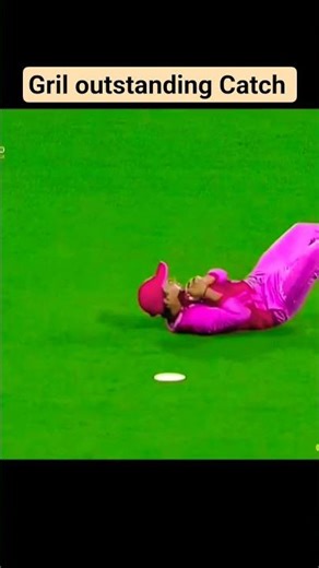 gril outstanding catch OMG #cricketlover #cricket