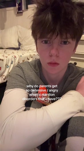 literally was almost slimed out for asking if i should put eye conditions or ptsd on the permit application??? 😭😭😭 like sorrey google said i should disclose it… #fyp #neurodivergent #mentalhealth