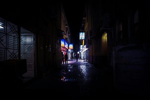 Are Pawn Shops Profitable? Understanding the Pros and Cons