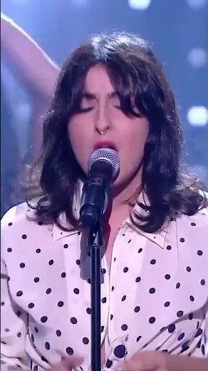 When the music takes over — ‘Prayer In C’ live #LillyWoodAndThePrick #PrayerInC #LiveMusic #PopMusic