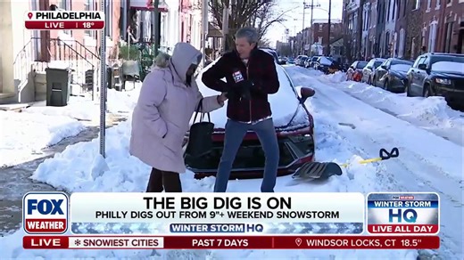 Powerful storm smothers Philadelphia in over 9 inches of snow
