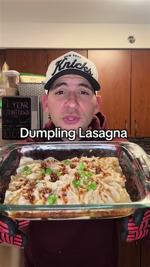 At a loss for words on this one. Ingredients/Recipe ⬇️ #dumpling #dumplings #easyrecipe #fyp #dinner Add to a bowl and mix: - 1 LB Pork - 3 Green Onions chopped - 3 garlic gloves grated - 1 TB ginger grated - 3 TB coconut aminos / soy sauce - 1 tsp sesame oil - chilli crisp to taste - splash rice vinegar - black pepper Baking Dish: - wet wonton wrappers and add to bottom as base. - wrappers, pork, wrappers, pork until pork is done - finish with wrappers on top - add 2 TB chicken broth to the top