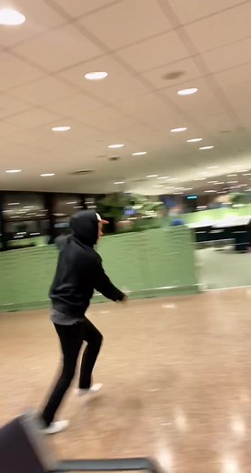 vi har missat flyget #fyp #foryou #fördig #airport #prank #bajs