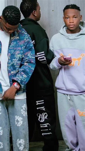 Twin Dance Highlights: Unique Moves by TikTok Twins