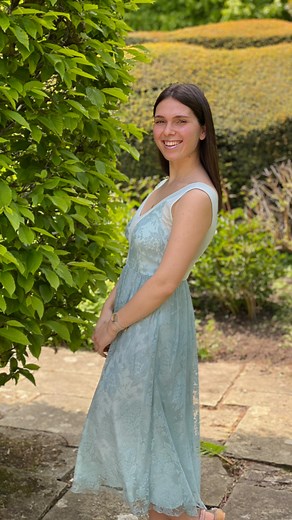 128 reactions | Welcome back to my new series ‘Countries A to Z in British Sign Language’. This is Part 2: Countries in BSL starting with ‘C’ #BSL #BritishSignLanguage #deaf #awareness #signlanguage #sign #sse #signsupportedenglish #tutorial #learn #deafawareness #LearnBSL #SignLanguageLearning | Adeleonova | Facebook