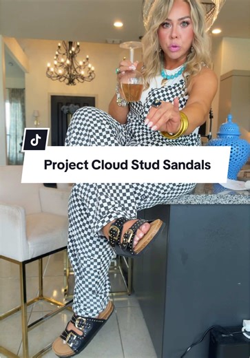 Stylish Clogs from Project Cloud Shoes