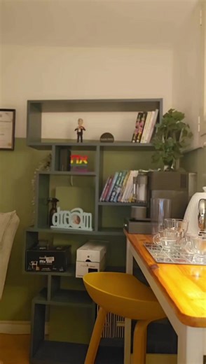 Our uniqueness, Our individuality, And our life Experience Moulds us into Fascinating Beings. -Linda Thompson #coachperry