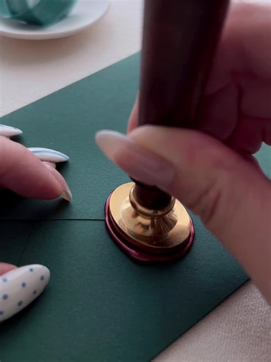 Christmas Wax Seal Kit: Festive Wax Stamp, Sealing Wax Beads and Tools - Etsy