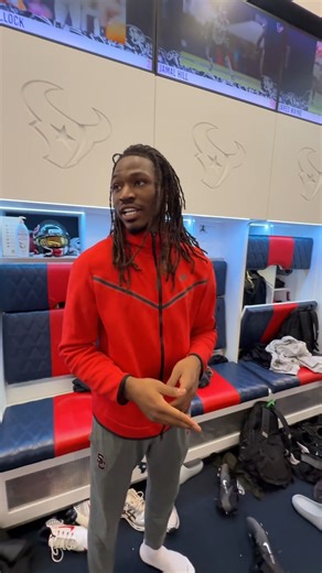 Houston Texans on Instagram: "Just a friendly game of Rock, Paper, Scissors hehe"