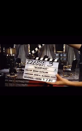 Exploring the Iconic Scene: Scarface Behind the Scenes