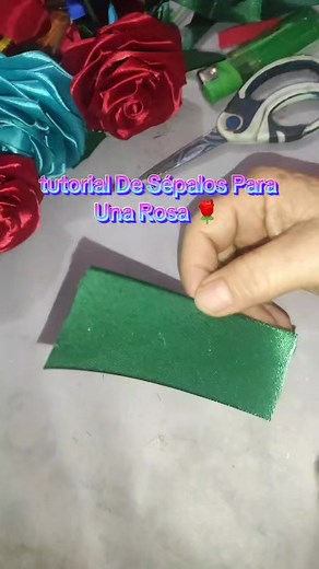 6.7K views · 52 reactions | Tutorial de Sépalos Para Una Rosa #fantasticflower #tutorialdesepalosparaunarosa #Sepalos | Fantastic flowers | Facebook