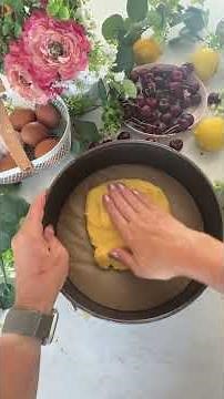 Saftiger Kirschkuchen mit Streuseln 🍒 Omas einfaches Rezept