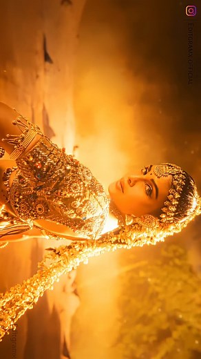 🎬 Aesthetic 4K Reels & Edits ✨ on Instagram: ""Every look, a statement. Every frame, pure fire 🔥 Jacqueline owning every vibe with effortless charm ✨ @jacquelienefernandez " . . Jacqueline Fernandez, bold looks, hot reel, glamorous transitions, stunning beauty, diva vibes, Bollywood fashion, alluring charm, confident woman, style goddess, mesmerizing looks . . . #JacquelineFernandez #JacquelineFernandezReel #JacquelineFernandezStyle #JacquelineFernandezLooks #BollywoodGlam #Style