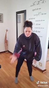 @Farren.watt this tik Tok was hilarious. Guys this is so useful if you struggling with the tik Tok dances. Watch and LEARN!!! | Colored Girls Rock!!!