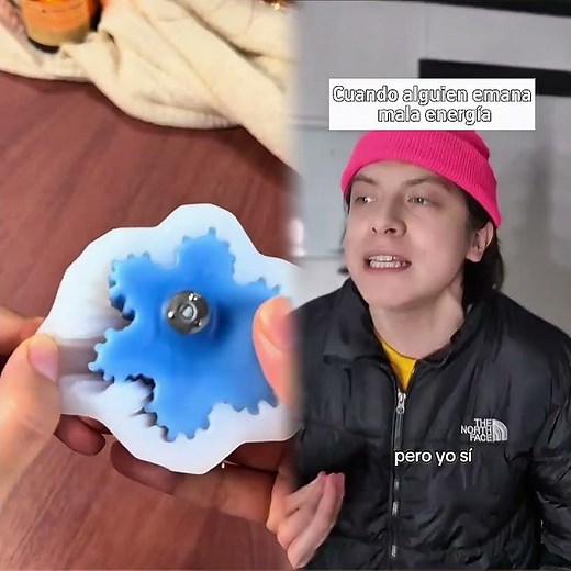 Cuando alguien emana mala energía #humor #comedia #energia #escuela #amigos