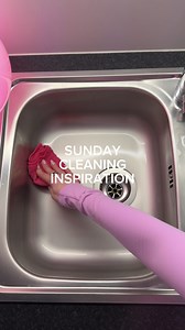 667K views · 144K reactions | sunday cleaning inspo 狀﫧 the products I use are linked in my bio 﫶 @cleanwithpinkstuff brand ambassador 勺 #sundayreset #sundaycleaning #cleaningmotivation #cleaninginspo #cleaningtherapy #cleantok #cleanwithme #speedclean #cleaningtips #thepinkstuff #cleaningtools #instaclean | cleaningwithida | Facebook