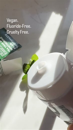 7 comments | You’ve swapped your skincare and your snacks… but what about your toothpaste? Our Peppermint Tea Tree Oil Toothpaste is powered by pure Australian Tea Tree Oil, Bamboo Stem Fiber and Baking Soda. Just clean, plant-powered care that leaves your mouth feeling truly fresh. #flouridefree #flouridefreetoothpaste #desertessence #teatreeoil #swaps | Desert Essence | Facebook