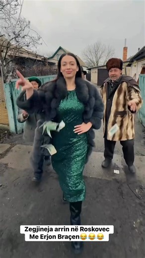 Zegjineja arrin në Roskovec me Erjon Braçe😂😂😂 | Gjeli