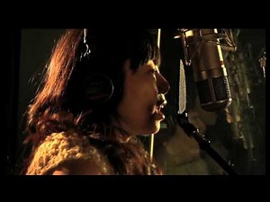 鈴木祥子「名前を呼んで～When you call my name」メイキング＋PV