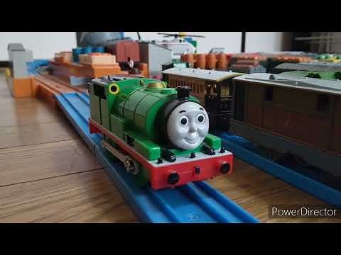 プラレールトーマス パーシーびっくり