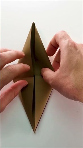 How to make a paper snail. Origami snail #origami #paper #diy