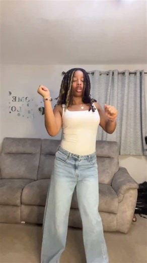 SAVAGE Remix-Dance #dancetrend #dance #viral #throwback #fyp #rap