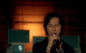 【4K60帧 B'z】公信榜最高第一位《SPLASH!》原版MV 2021年黑科技4K AI修复收藏版