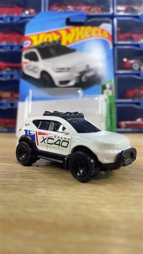 Día 3️⃣2️⃣2️⃣ Devaluando Hot Wheels || Volvo XC40 Recharge 🔥 #hotwheels #hotwheelsunboxing #diecast