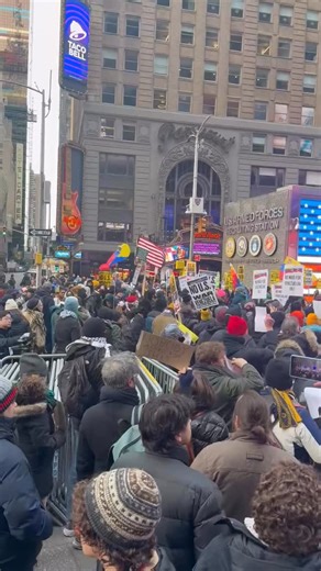 Reggie 🐻 on Instagram: "🚨 NEW: Protests have already begun in New York City in response to the situation in Venezuela"