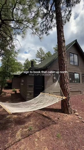 Romantic escapes & spring break memories start here 💕🌲 Lake Rock Cabin available on Airbnb 🏡✨ Link in bio 🔗 📍 Pinetop–Lakeside, Arizona #lakerockcabin #cabinrental #whitemountains #pinetoplakesideaz #springbreak