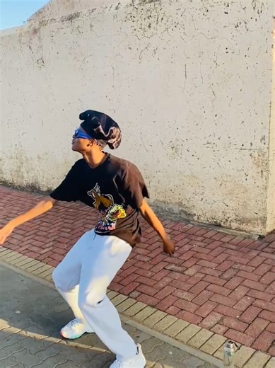 Buss Down Dance Challenge: Join the Fun!