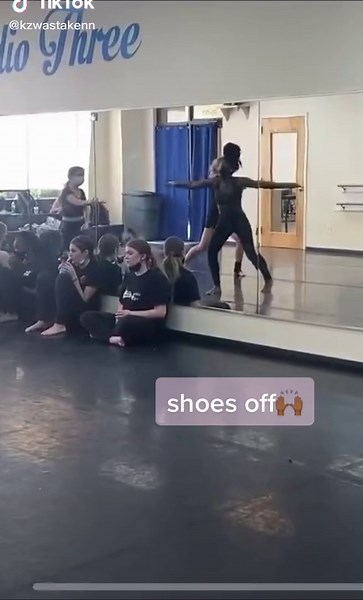 i like spinning #greenscreen #greenscreenvideo