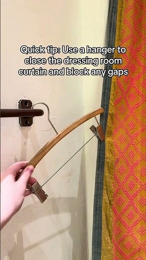 How to prevent curtain gaps in a dressing room