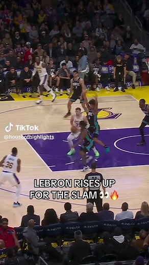 LeBron James Highlights: Epic Slam Dunk Moments