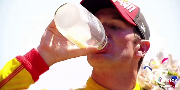 380キロでコーナーに入って行く技術と勇気は本当に凄い#インディ500 #モータースポーツ#HONDA #chevrolet #f1じゃないで