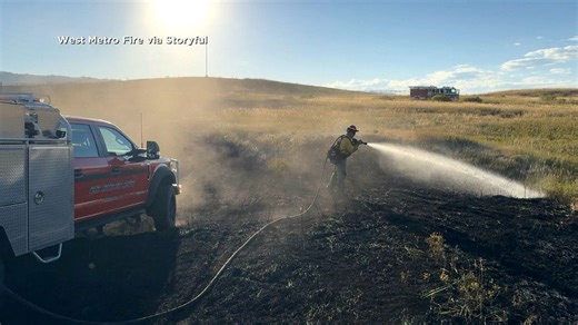 Falling electrocuted birds spark fire in Colorado