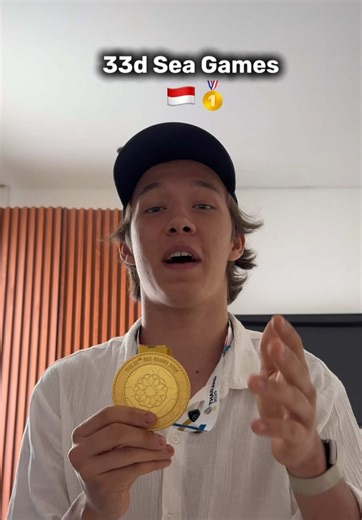 The Indonesian national hockey team won gold medals for their country for the first time in History. I am glad to be a part of this event. It would seem that Hockey and Indonesia are incompatible things, many people have not even heard of hockey, but we are creating a new story! Thank you for your congratulations! Thank God for everything! Saya cinta Indonesia!!!🇮🇩