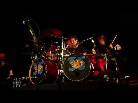 "Night Ranger" drum solo 12/21/2018
