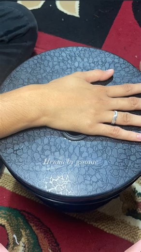 Tutorial henna simple tapi hasilnya cantik 🌿 Pemula wajib coba! Pelan-pelan tapi jadi 🤍 💾 Save dulu 🔁 Share biar gak lupa | Gina Silvi Andra