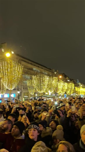 Paris now !!!🇫🇷❤️✨ #paris #champselysees🇫🇷🇫🇷🇫🇷 #parisfrance #travelfrance #arcdetriomphe