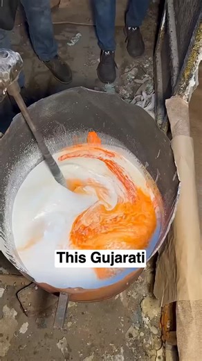 Shankar Bhalla on Instagram: "Have you ever tried this cream for your heels? #india #business #marketing"