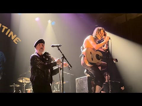 Gogol Bordello Full Performance live @ Paris - Élysée Montmartre - 17/06/2023