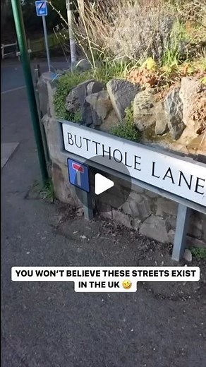 Jrizzy Jeremy on Instagram: "These street’s actually exist  #reels #reelsinstagram #comedy #england #unitedkingdom"