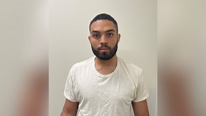 Boone County jailer charged, accused of giving preferential treatment to inmates