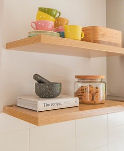 A Step-By-Step Guide to Building a Sleek Floating Shelf for Beginners