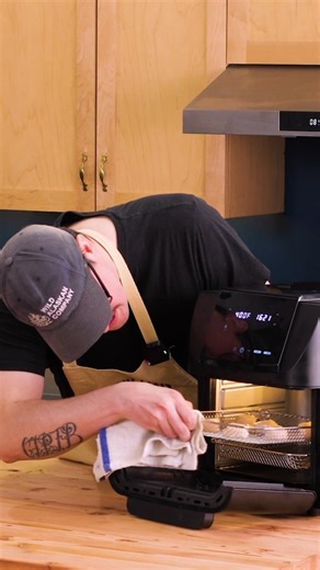 Here’s how to make easy, fuss-free wild alaskan weathervane scallops in the air fryer. Ready in minutes, no overthinking required. | Wild Alaskan Company