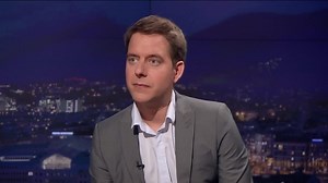 François Roulet revient sur l'implication d'un réseau complotiste dans l'affaire Mia - Mise au point - Play RTS