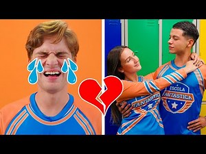 CAMILA ESTÁ NAMORANDO RICK, O ALUNO DO TERCEIRO ANO