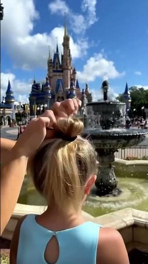 DISNEY PRINCESS HAIRSTYLE - CINDERELLA BUN