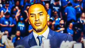 Mavericks fans swarm American Airlines Center for Luka Doncic trade protest